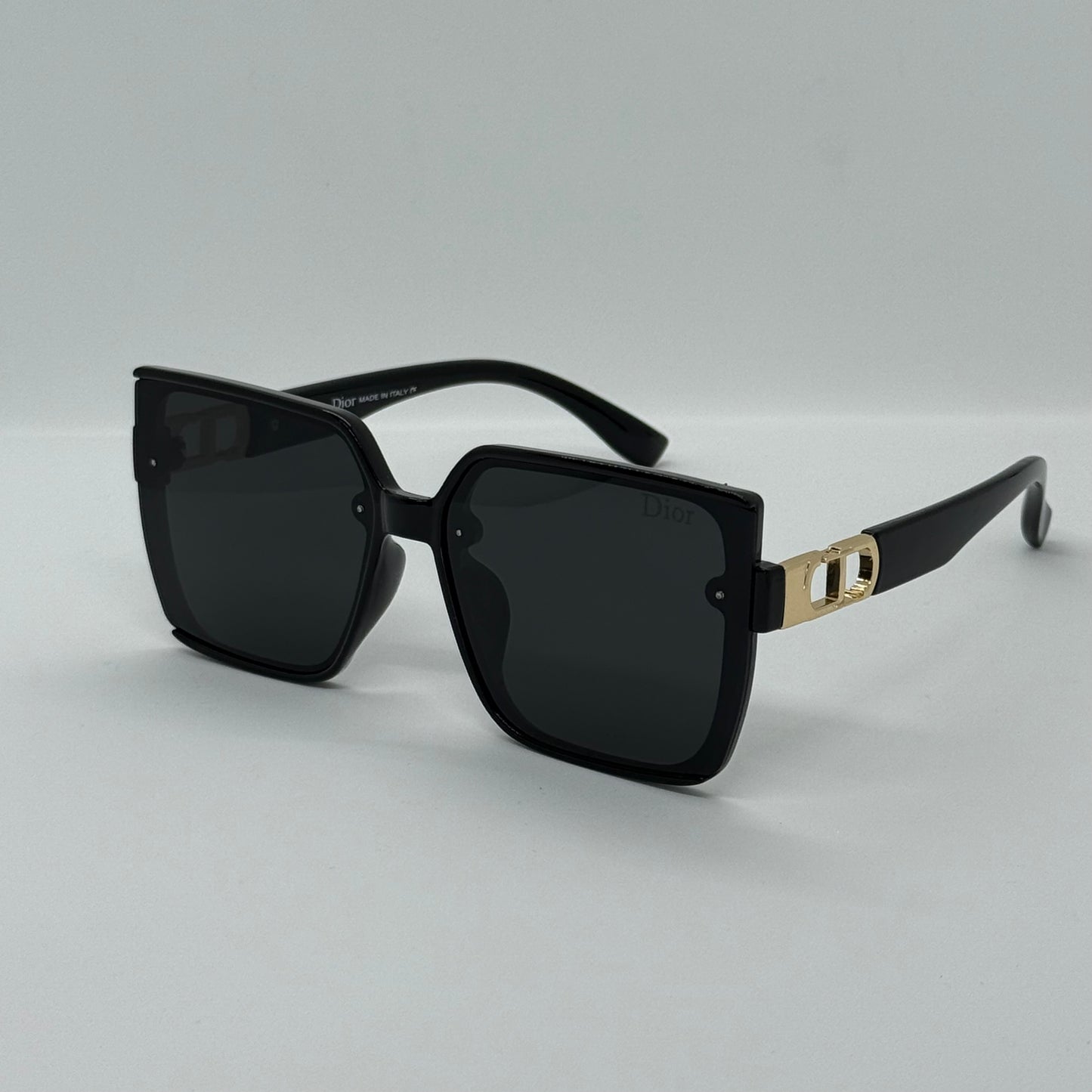 Di__or square Gold — 002 —