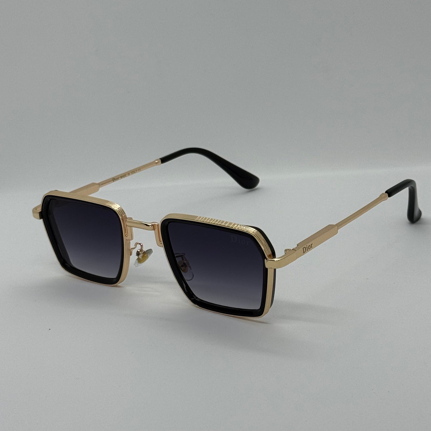 D-R Sunglasses__009__RAY-VEN
