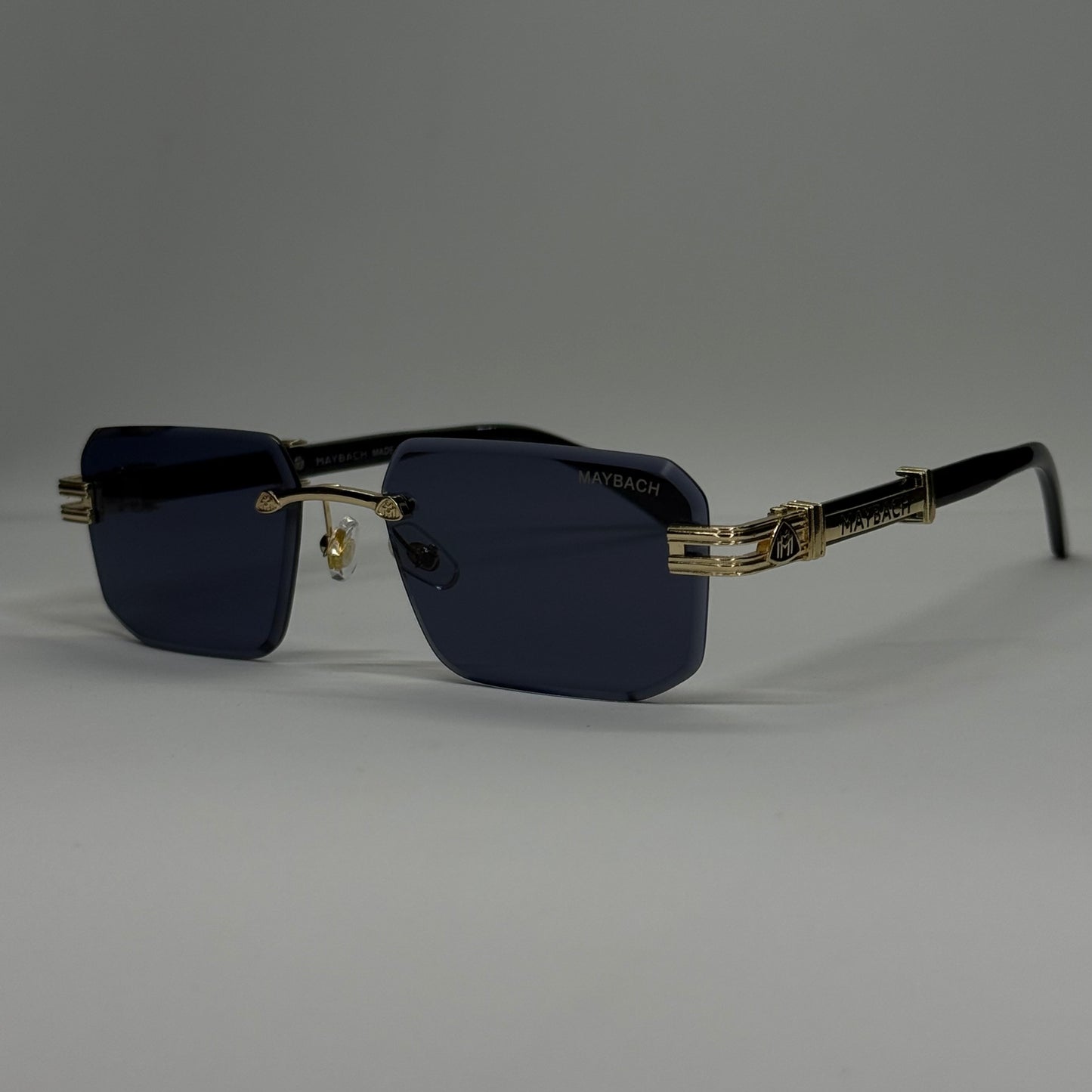 Rimless Luxury M-Emblem | عدسات متدرجة UV400  |42| نظارة شمسية بدون إطار فاخرة