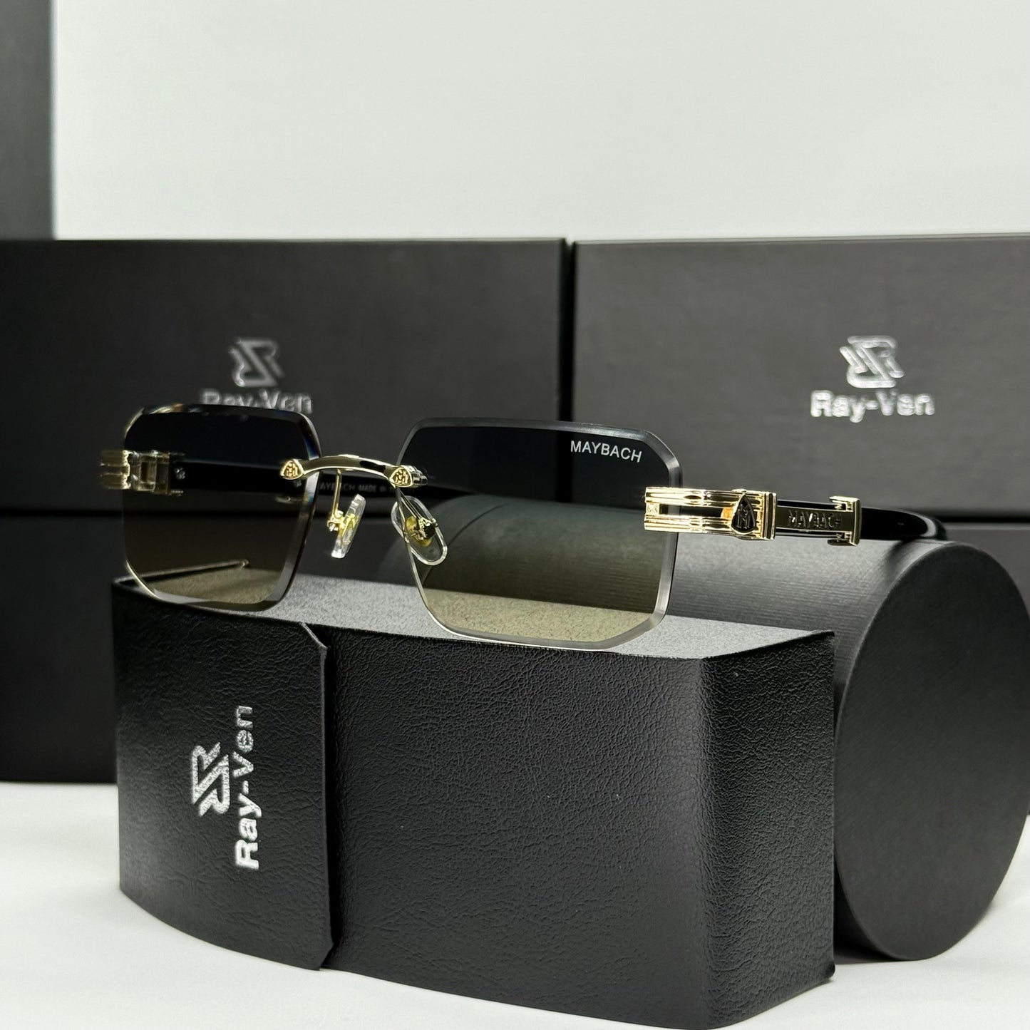 Rimless Luxury M-Emblem | عدسات متدرجة UV400  |42| نظارة شمسية بدون إطار فاخرة
