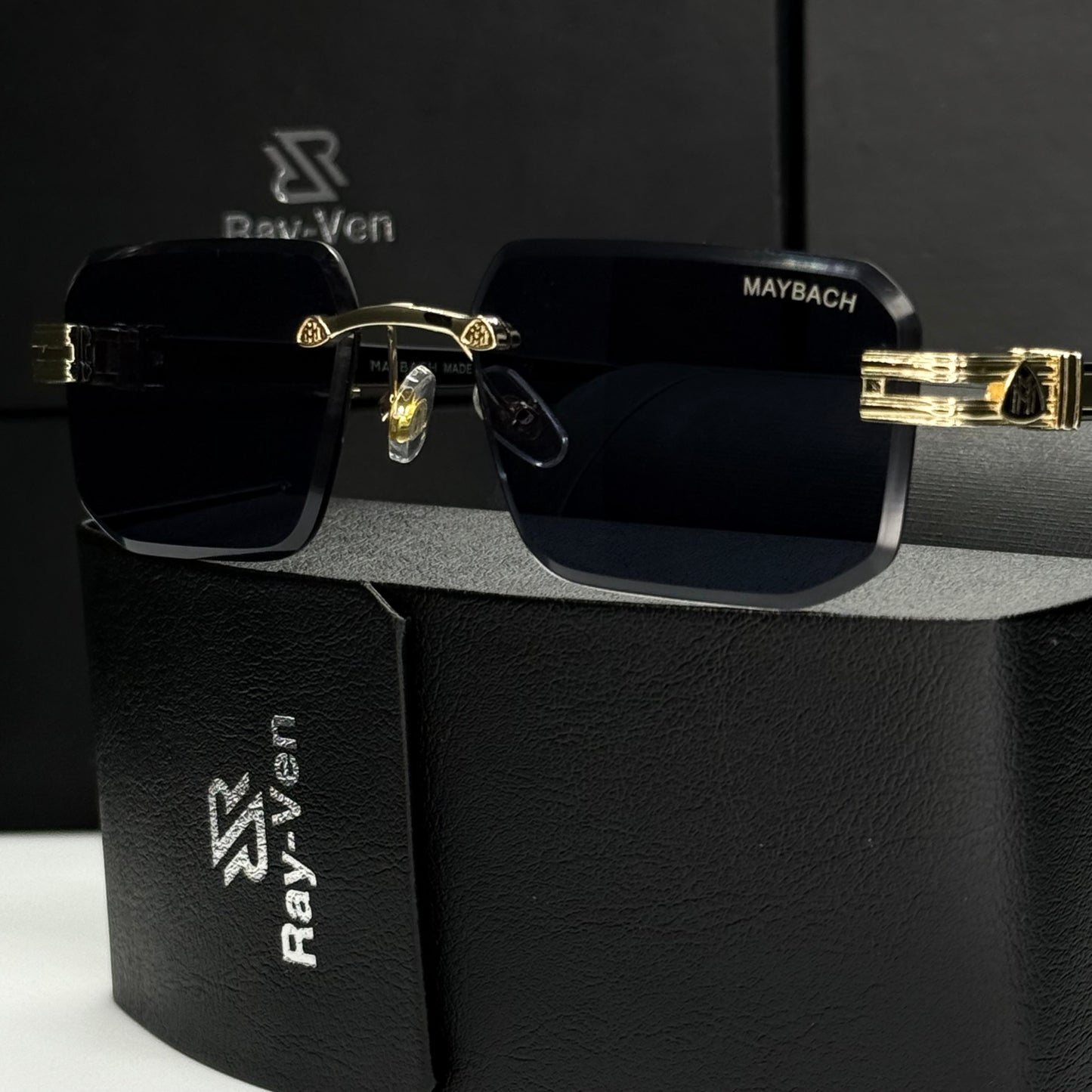 Rimless Luxury M-Emblem | عدسات متدرجة UV400  |42| نظارة شمسية بدون إطار فاخرة