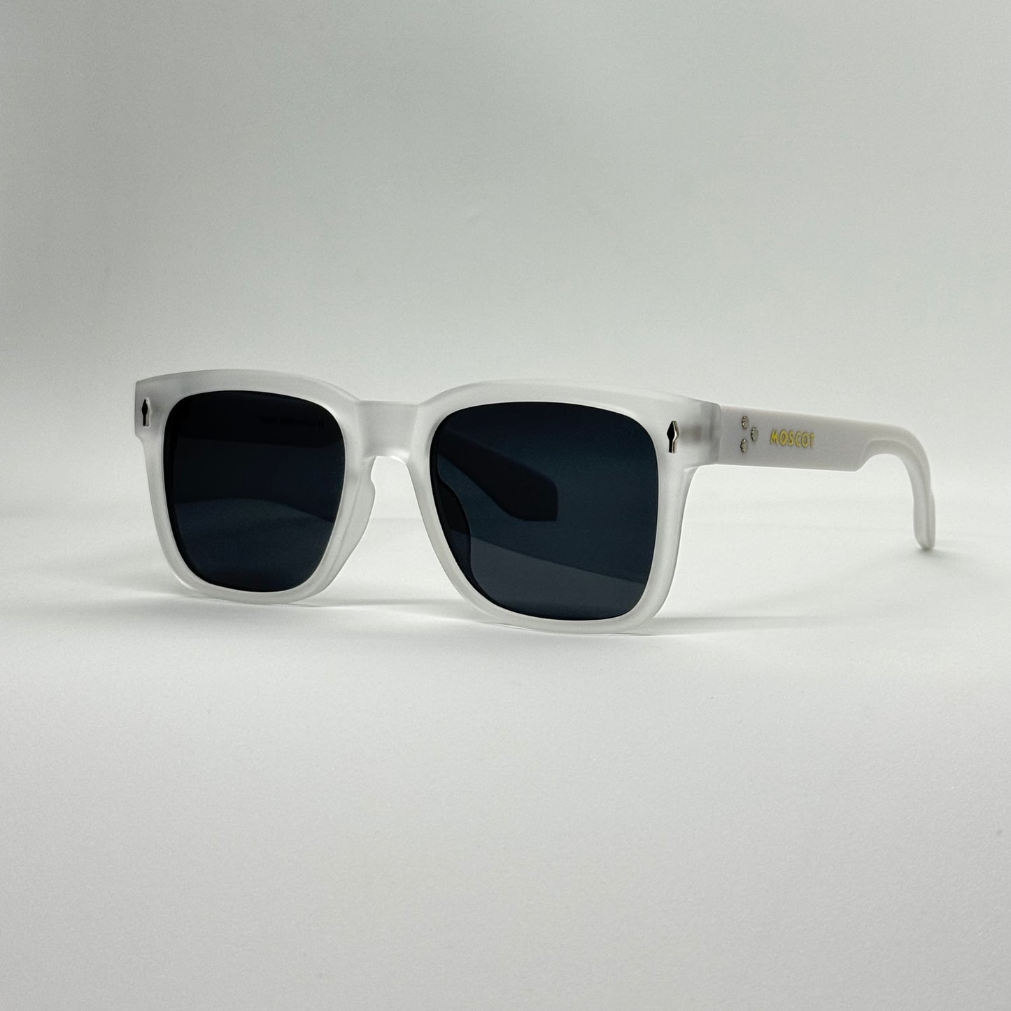 UV400 Square Classic Signature |45| نظارة شمسية مربع فاخرة