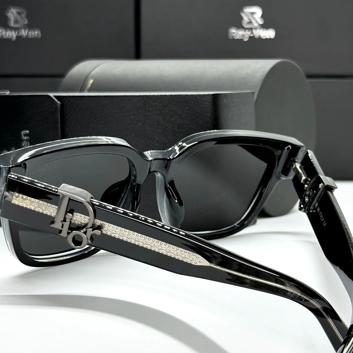 Polarized Acetate Elite | نظارة شمسية مربع فاخرة - عدسات مستقطبة UV400 - إطار أسيتات متين #34