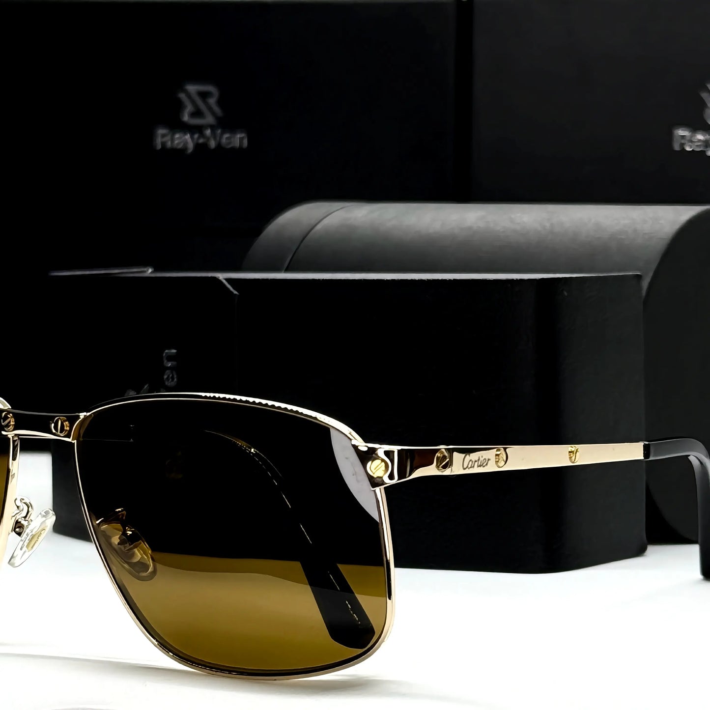 Signature Luxury Series | نظارة شمسية مربعة فاخرة - إطار معدني مميز - عدسات UV400 مضادة للانعكاس #31