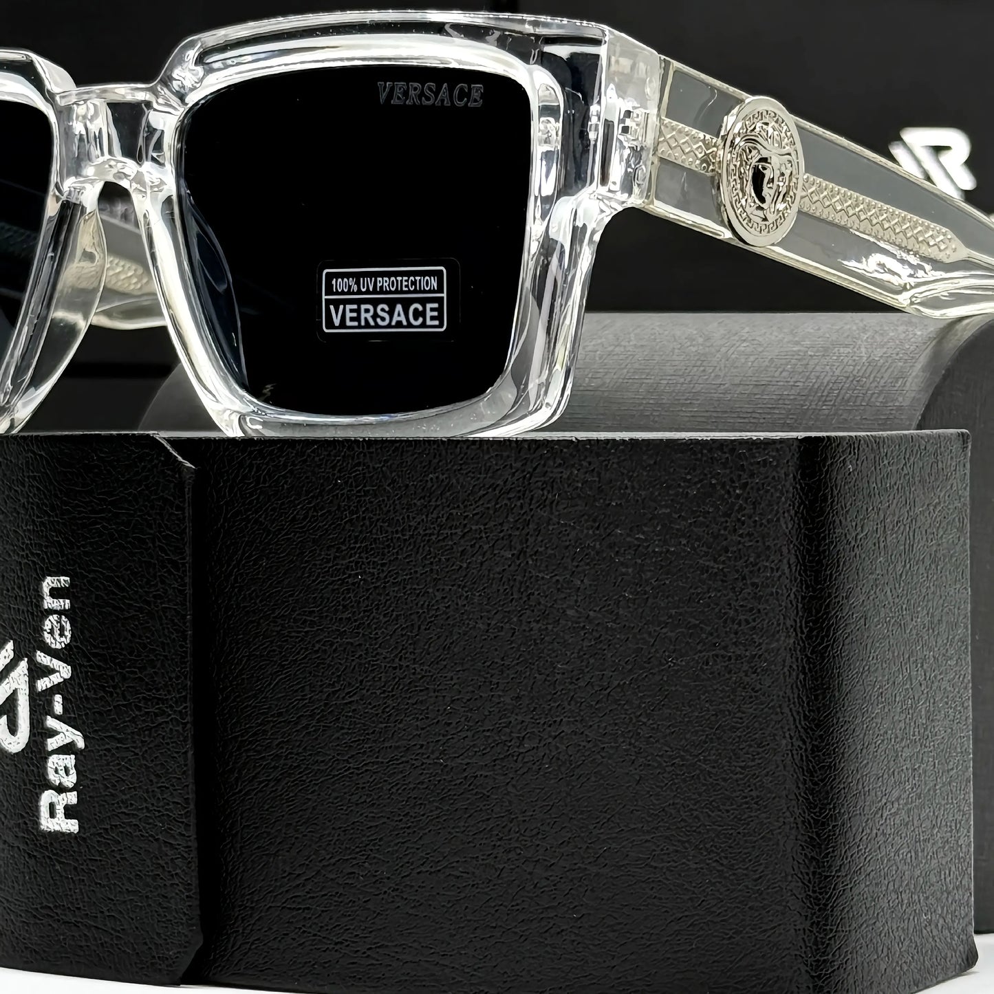 Polarized Bold Elite | نظارة شمسية مربع فاخرة - عدسات مستقطبة UV400 - إطار أسيتات بشعار جانبي مميز #39