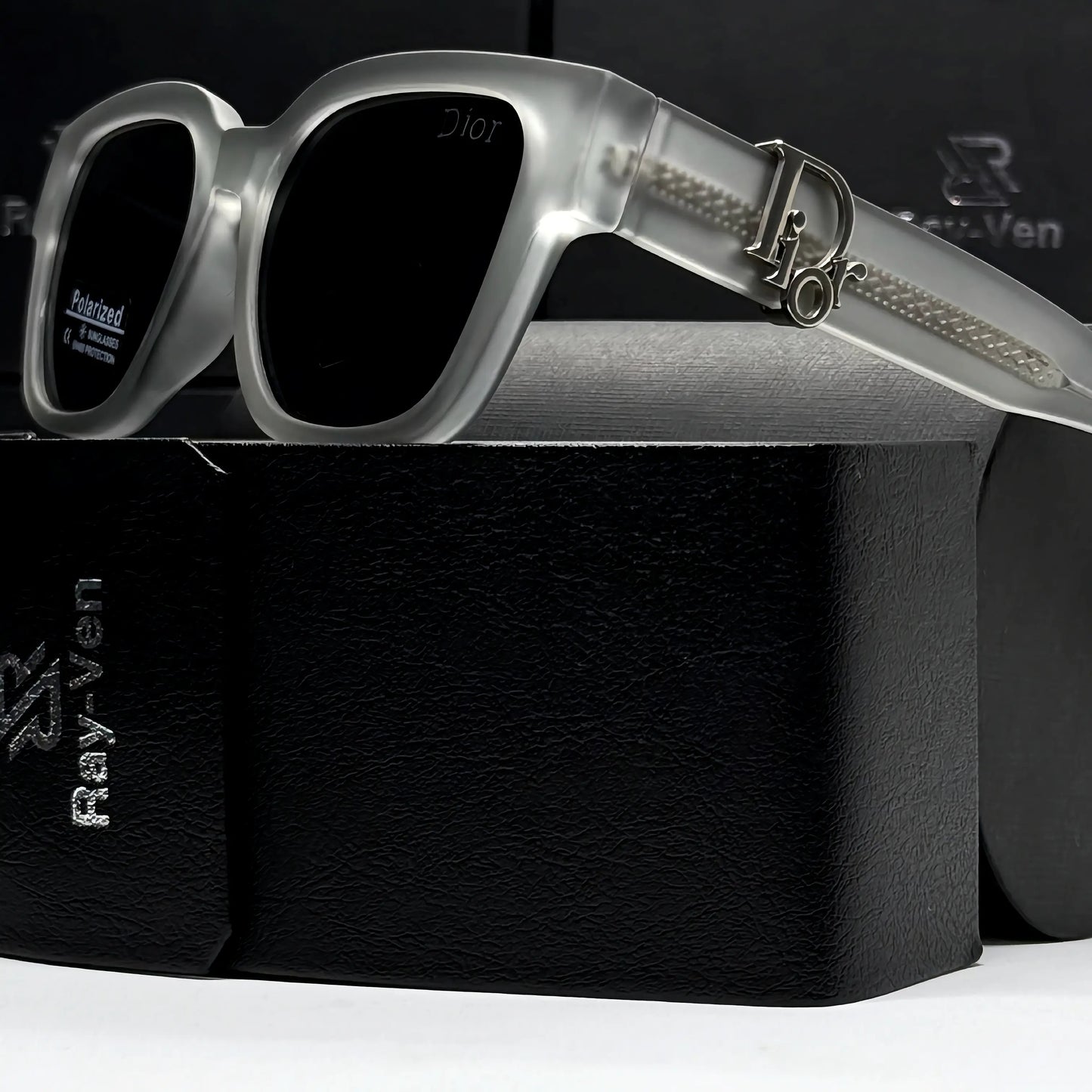 Polarized Acetate Elite | نظارة شمسية مربع فاخرة - عدسات مستقطبة UV400 - إطار أسيتات متين #34