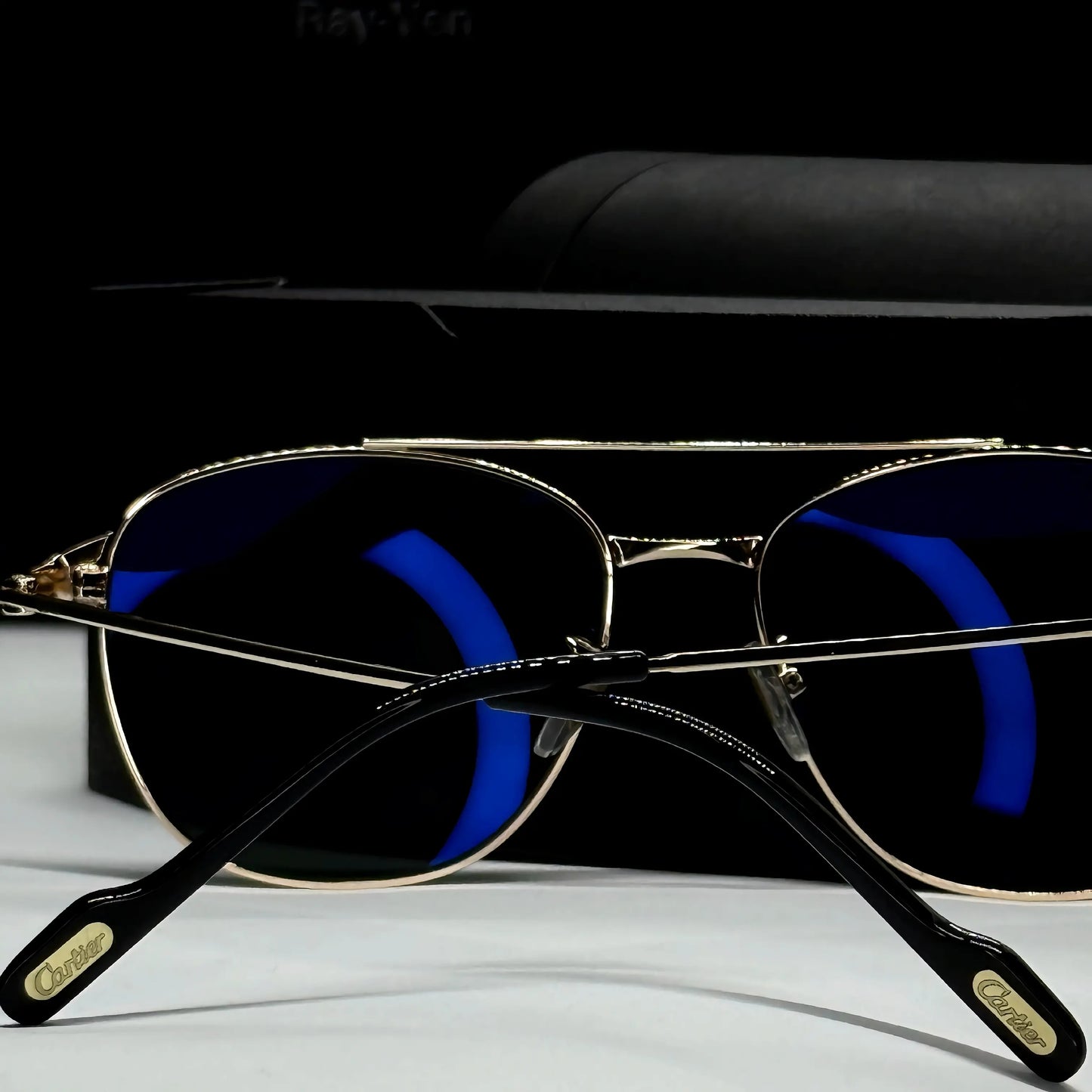 Premium Elite Collection | نظارة شمسية أفيتور فاخرة - إطار معدني مميز - عدسات UV400 مضادة للانعكاس #30
